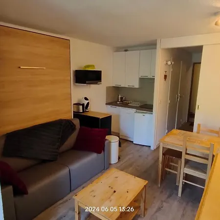 4 Pers Les2alpes 21m² 아파트